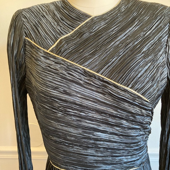 Vintage Mary McFadden Couture Evening Gown - Picture 12 of 15